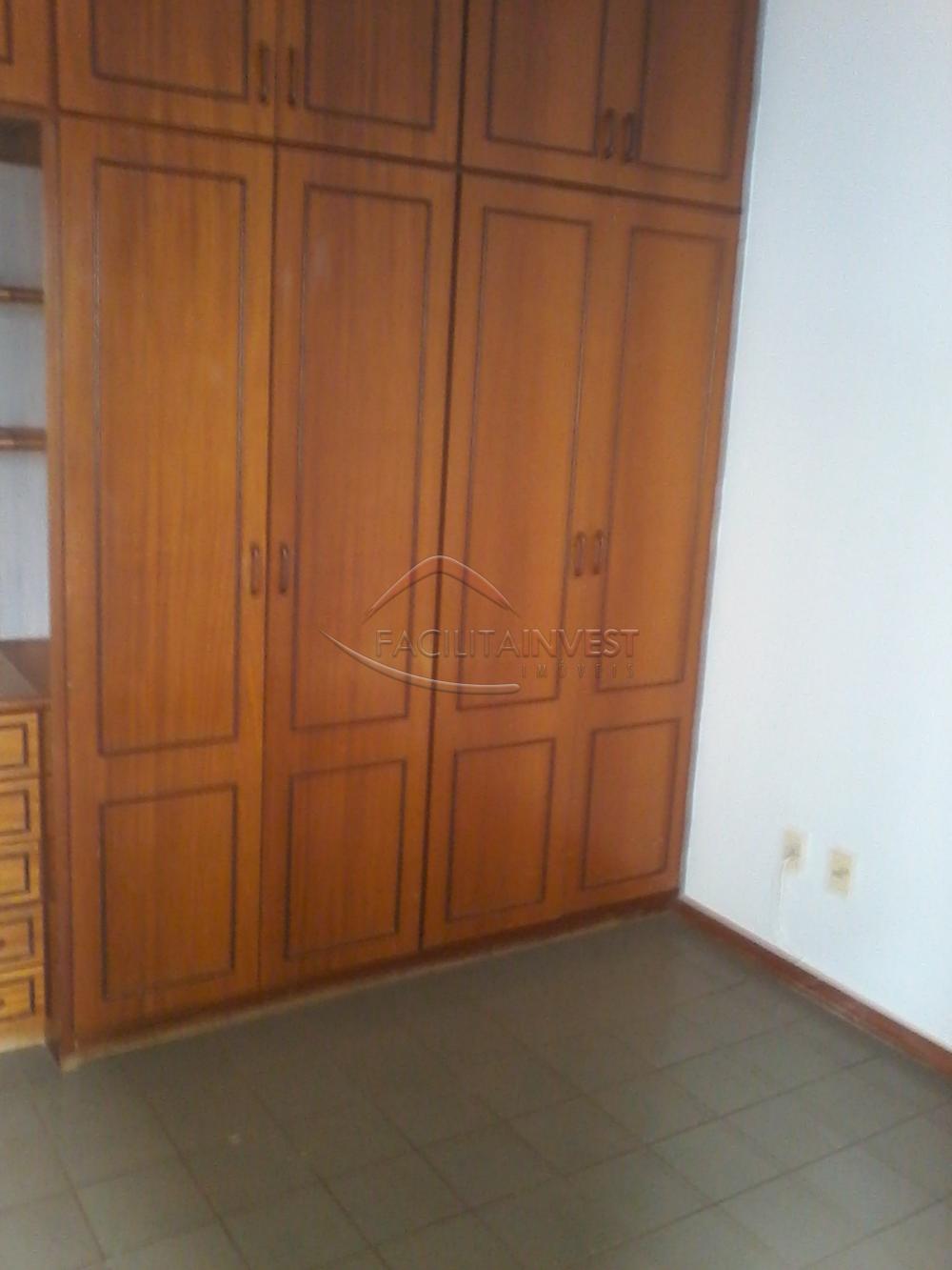 Alugar Apartamentos / Apart. Padrão em Ribeirão Preto R$ 800,00 - Foto 4