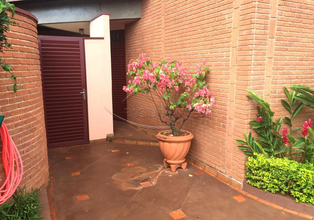 Alugar Casa Padrão / Casa Padrão em Ribeirão Preto R$ 4.000,00 - Foto 30