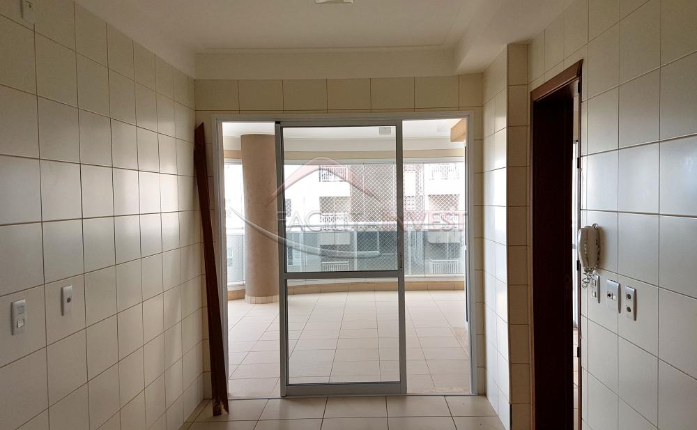 Alugar Apartamentos / Apart. Padrão em Ribeirão Preto R$ 3.800,00 - Foto 17