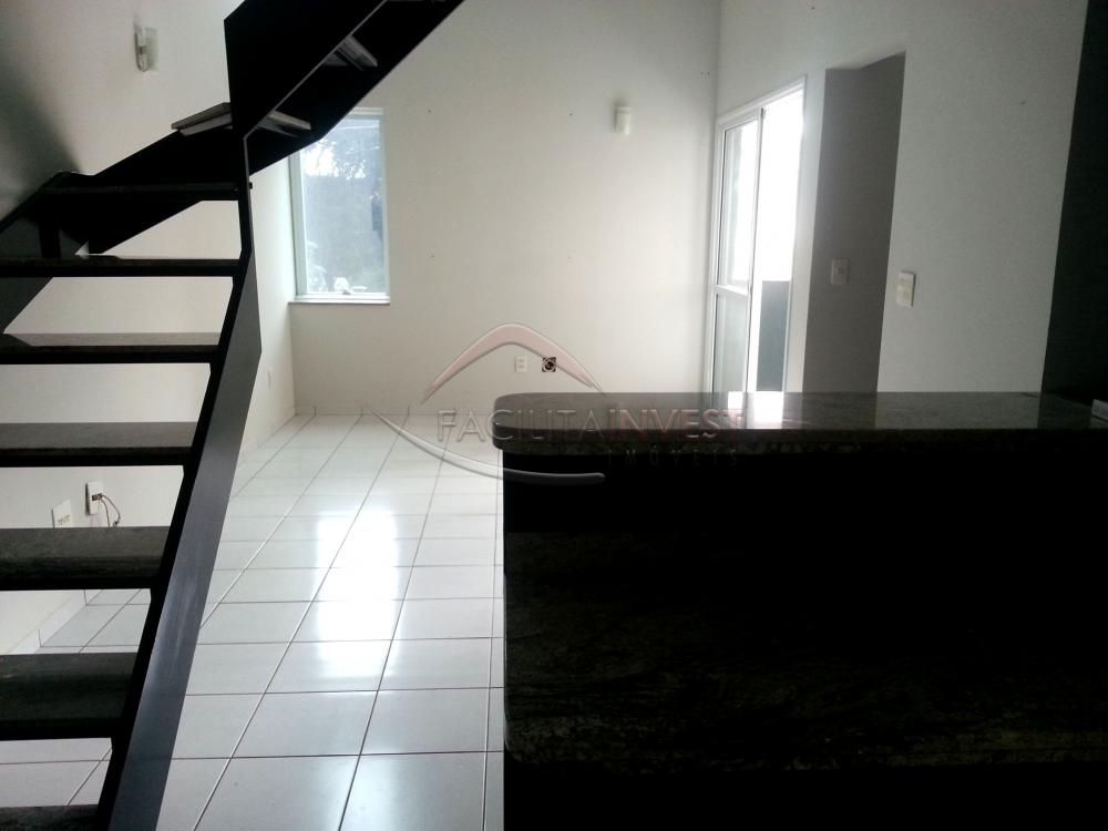 Alugar Apartamentos / Apart. Padrão em Ribeirão Preto R$ 1.100,00 - Foto 2