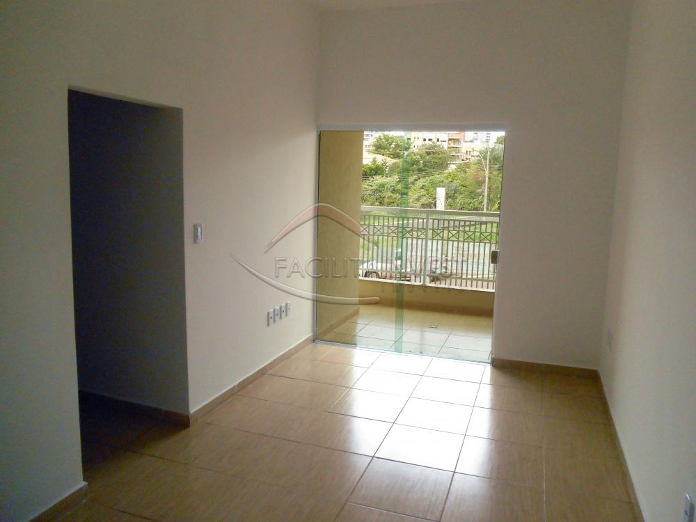 Alugar Apartamentos / Apart. Padrão em Ribeirão Preto R$ 1.400,00 - Foto 1