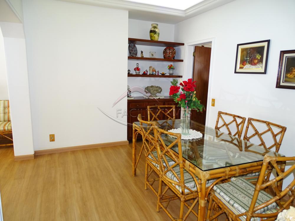 Alugar Apartamentos / Apart. Padrão em Ribeirão Preto R$ 1.000,00 - Foto 8