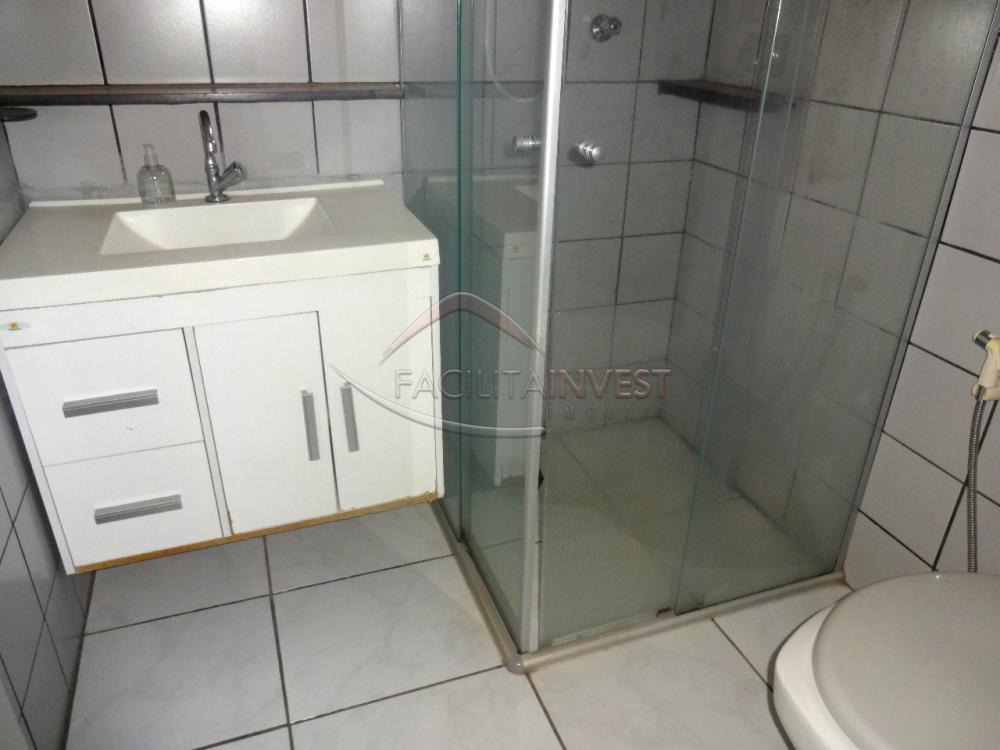 Alugar Apartamentos / Apart. Padrão em Ribeirão Preto R$ 600,00 - Foto 4