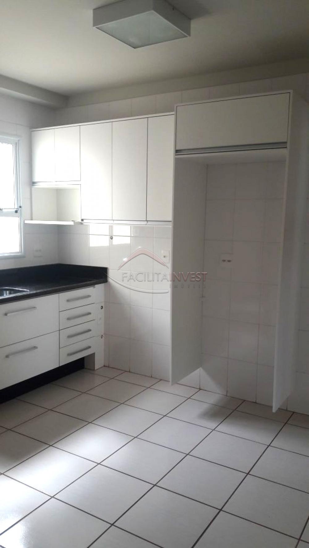 Alugar Apartamentos / Apart. Padrão em Ribeirão Preto R$ 2.000,00 - Foto 19