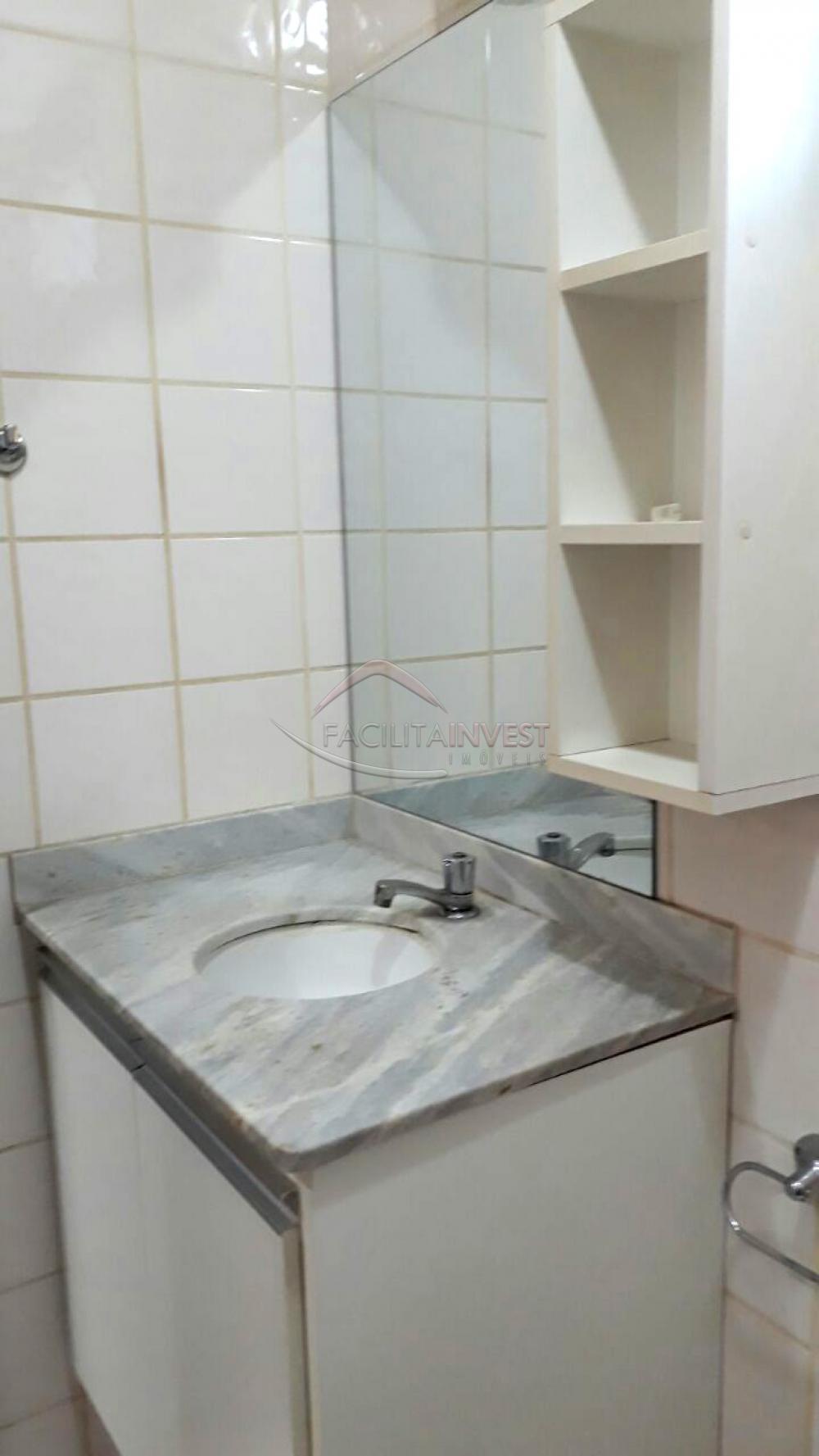Alugar Apartamentos / Apart. Padrão em Ribeirão Preto R$ 800,00 - Foto 13