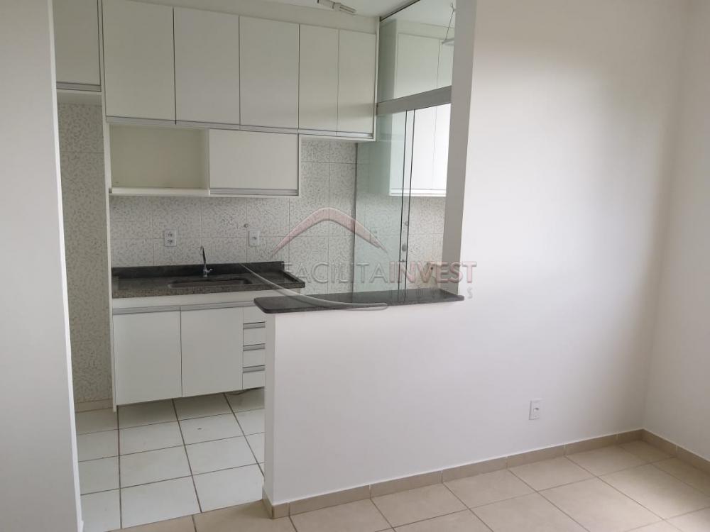 Alugar Apartamentos / Apart. Padrão em Ribeirão Preto R$ 750,00 - Foto 6