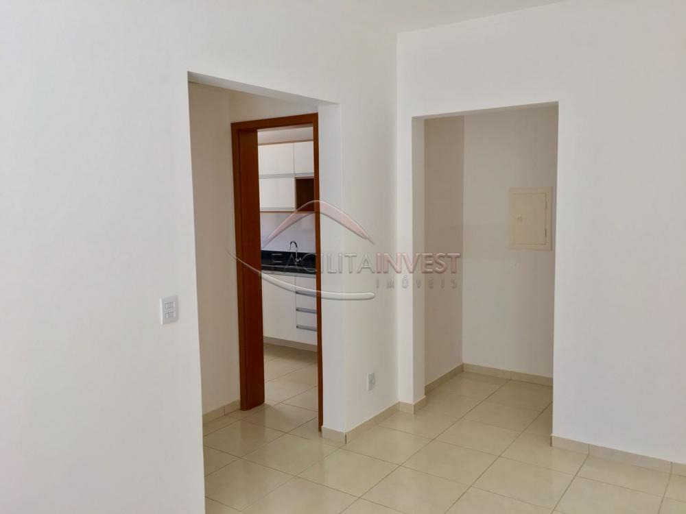 Alugar Apartamentos / Apart. Padrão em Ribeirão Preto R$ 900,00 - Foto 2