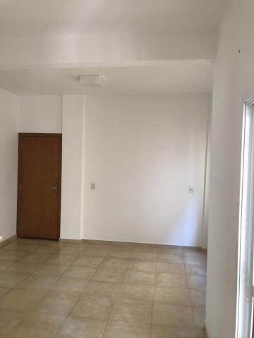 Alugar Apartamentos / Apart. Padrão em Ribeirão Preto. apenas R$ 350.000,00
